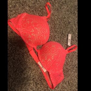 Victoria’s Secret Bra